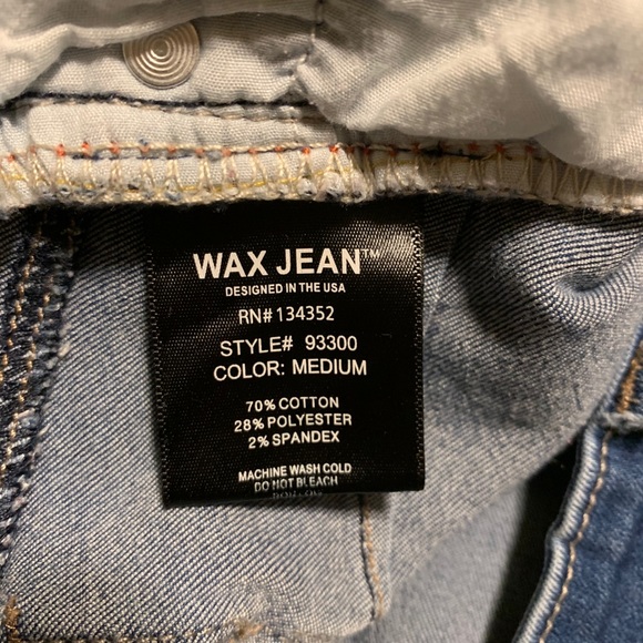 🛍2/$10: Blue Ripped Jeans - Picture 7 of 7